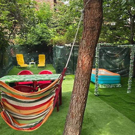 Happy House Garden شقة *